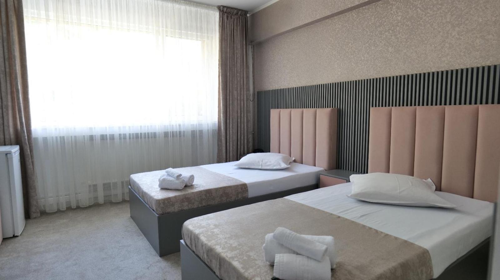 Hotel Parc Craiova Eksteriør bilde