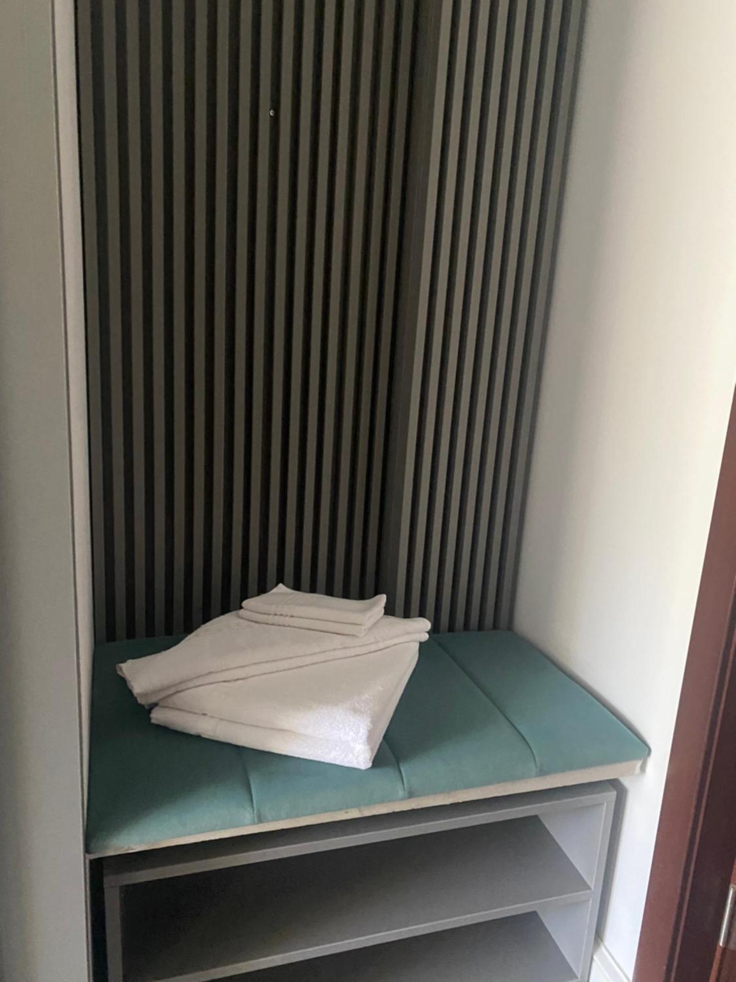 Hotel Parc Craiova Eksteriør bilde