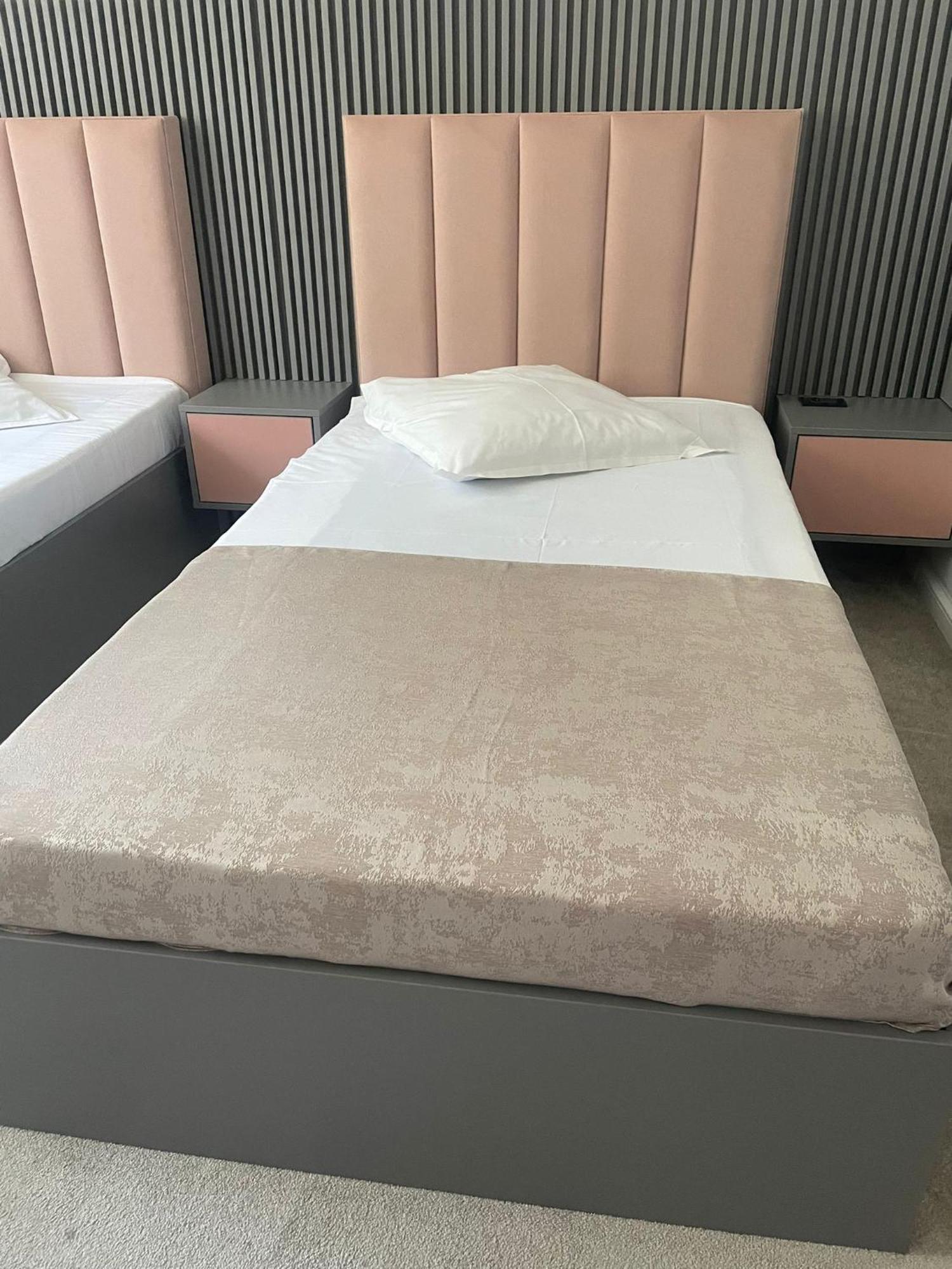 Hotel Parc Craiova Eksteriør bilde