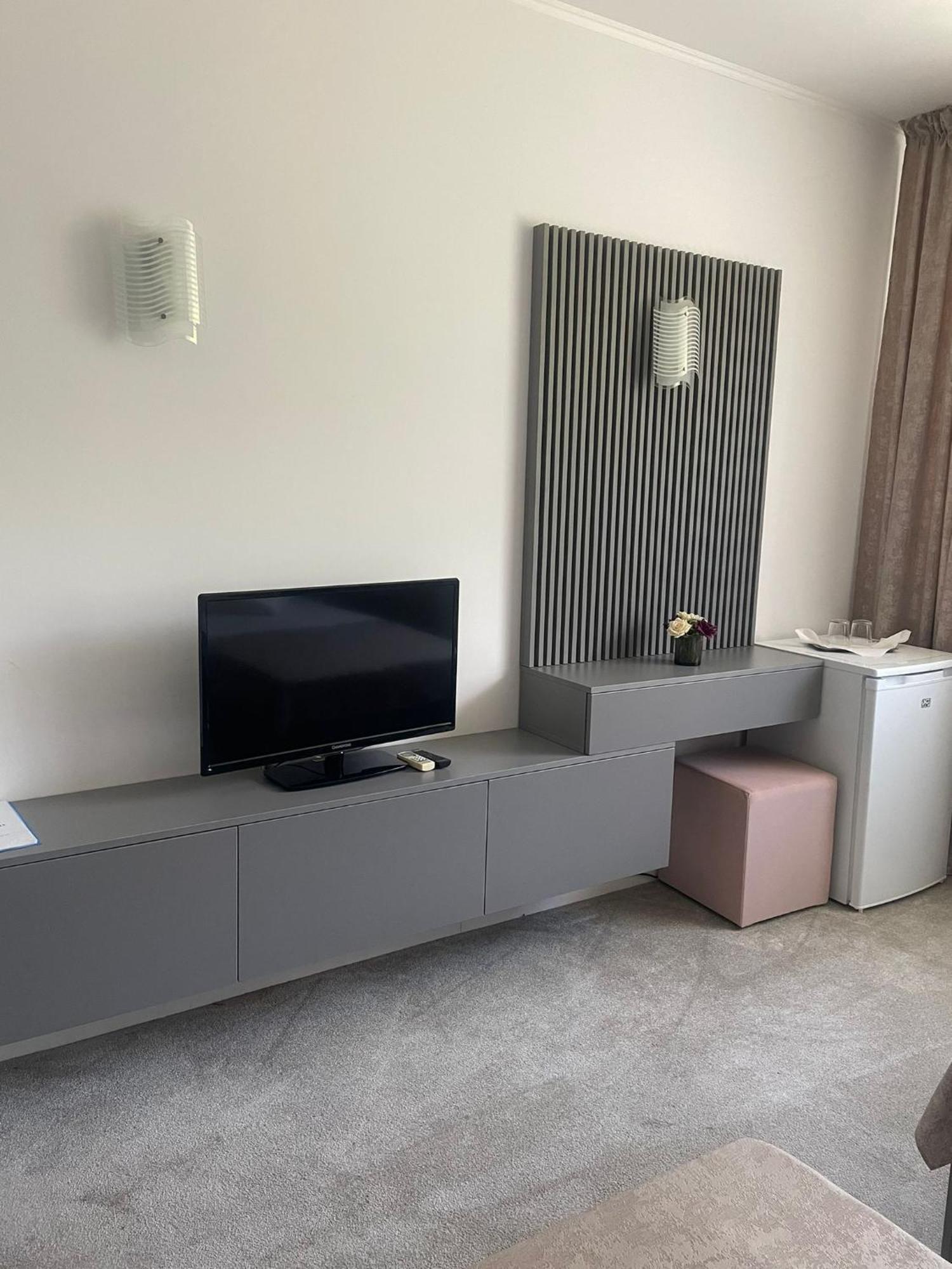 Hotel Parc Craiova Eksteriør bilde