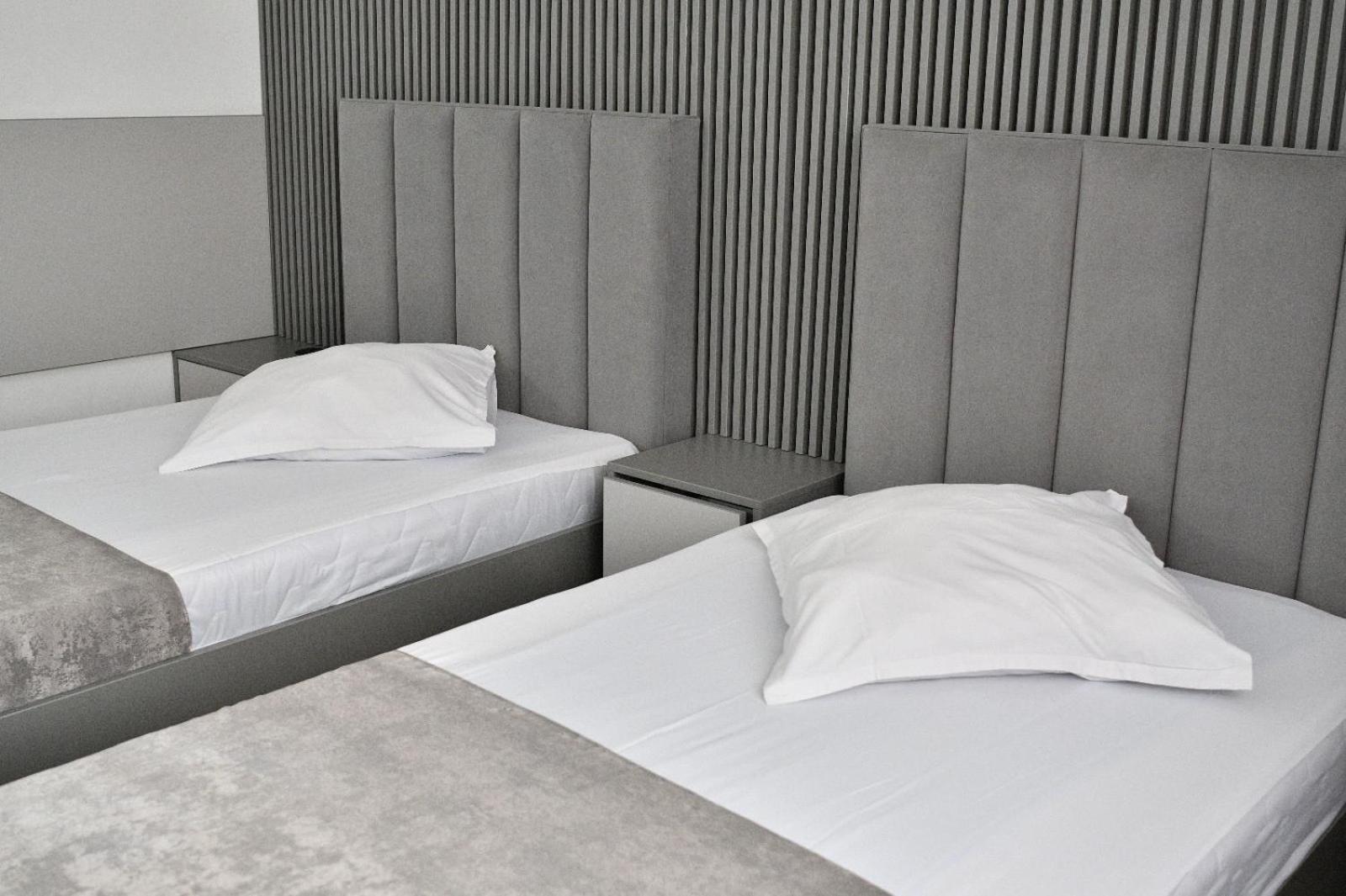 Hotel Parc Craiova Eksteriør bilde
