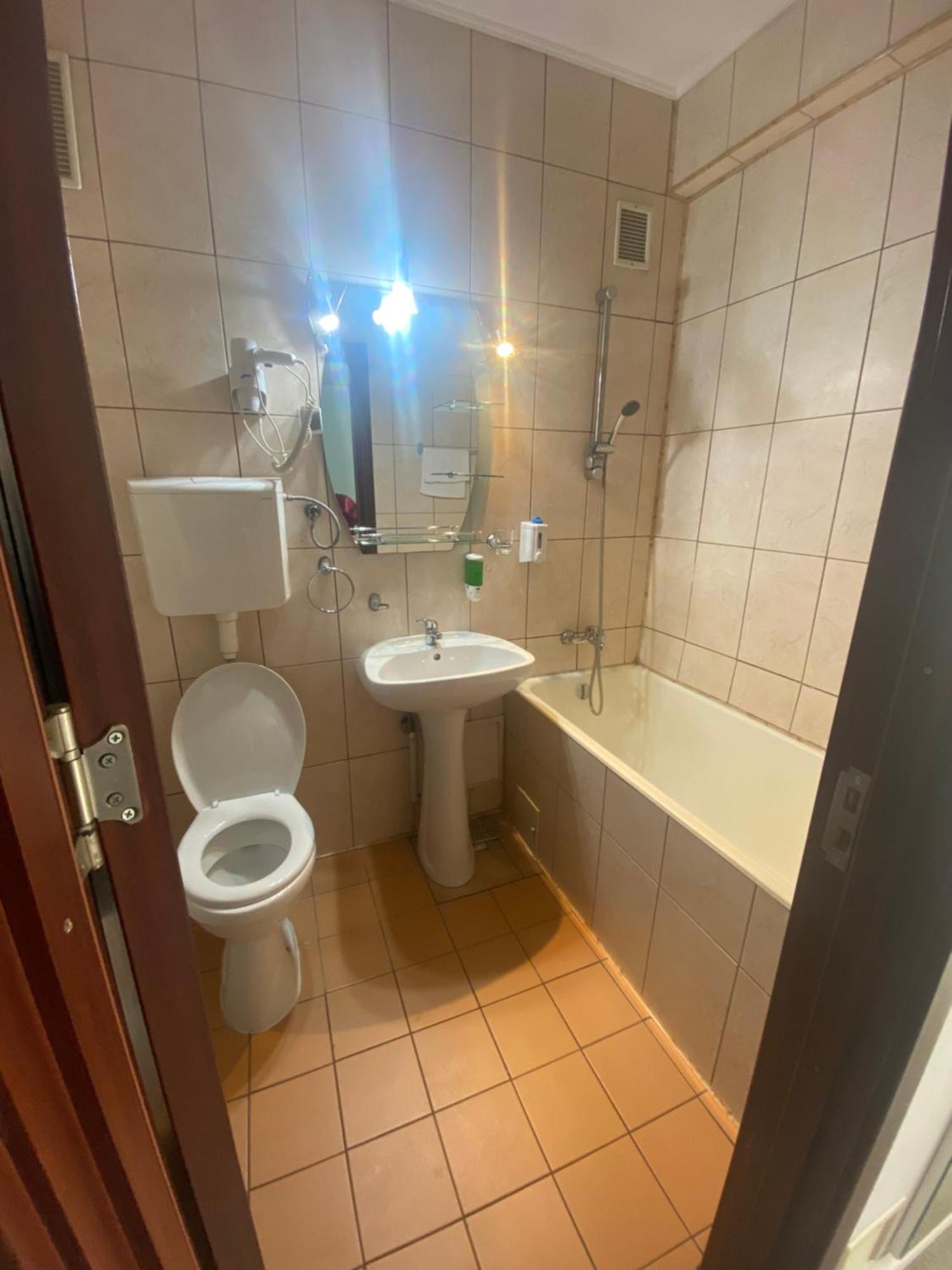 Hotel Parc Craiova Eksteriør bilde